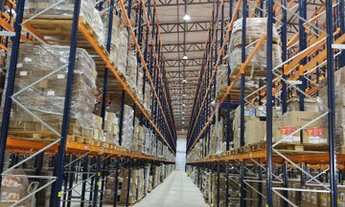 Imagem 2: Galpão/Depósito/Armazém para Aluguel tem 6630 metros quadrados e 10560 posições paletes