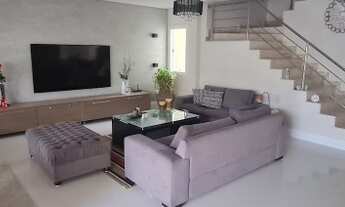 Imagem 7: Casa de condomínio para venda tem 440 metros quadrados com 4 quartos