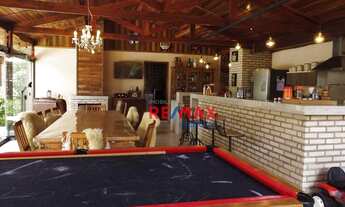 Imagem 7: Casa alto padrão, com incrível área de lazer, contendo 300 m² construída e 600m² de terren