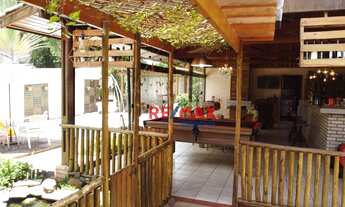 Imagem 5: Casa alto padrão, com incrível área de lazer, contendo 300 m² construída e 600m² de terren