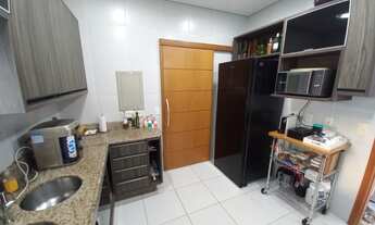 Imagem 3: Casa para venda possui 240 metros quadrados com 4 quartos em Aleixo - Manaus - Amazonas