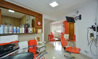 Imagem 7: Excelente sobrado a venda com 212 m², com 3 quartos sendo 2 suítes, no Uberaba - Curitiba