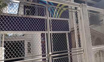 Imagem 1: Prédio comercial com 250 m² de área construída e 405 m² de terreno