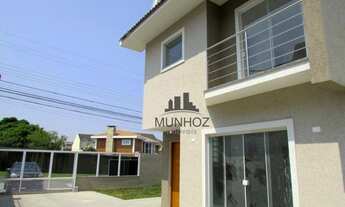 Imagem: Sobrado novo com amplo quintal!!!