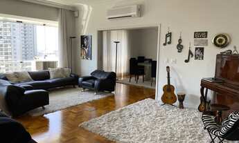 Imagem 5: Em frente ao Hospital Oswaldo Cruz