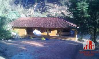 Imagem: Linda Chácara em Natividade da Serra!