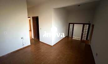 Imagem 4: Casa para locação, 3 quartos, 1 suíte, 3 vagas, Manoel Mendes - Uberaba/MG