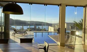 Imagem: Linda casa com 580 m² de construção