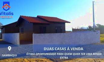 Imagem: Duas casas recém construídas localizada