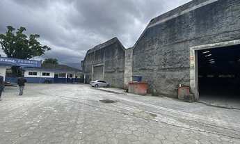 Imagem 4: Galpão localizado na zona portuária de Santos