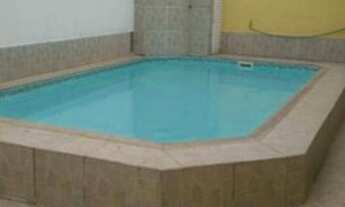 Imagem 2: Casa Térrea com piscina para venda com 4 dormitórios em Jardim Imperador - Praia Grande