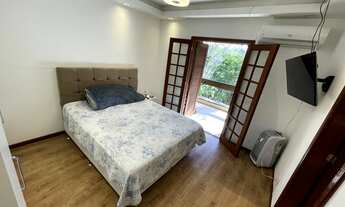 Imagem 5: Casa de condomínio com 4 quartos sendo dois suítes e 200 m² construído em Itaipava - Petró