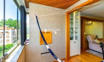 Imagem 4: Apartamento para venda com 59 metros quadrados com 2 quartos em Passo da Areia - Porto Ale