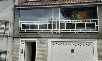 Imagem: Casa com 140 m2, 3 quartos, 2 suites, 2