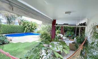 Imagem 3: BELÍSSIMA CASA EM CONDOMÍNIO FECHADO DE ALTO PADRÃO