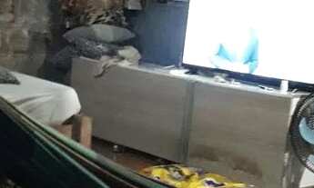 Imagem 5: Casa na gruta Lurdes