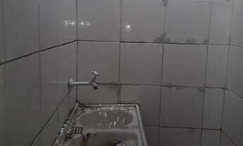 Imagem 6: Quitinete com 20 m² , com quarto, banheiro e cozinha. Água e luz individualizada, em uma e