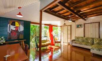 Imagem 7: Casa para Aluguel - Canto da Lagoa, 3 Quartos, 190 m2