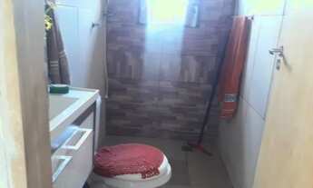 Imagem 2: Vende-se edícula -fone 41-