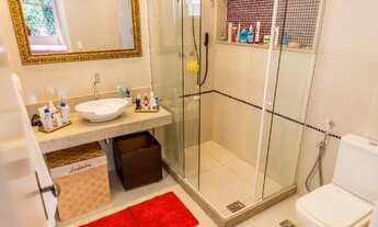 Imagem 7: Viva em luxo e conforto: Casa magnífica com 3 dormitórios e piscina no prestigiado Jardim