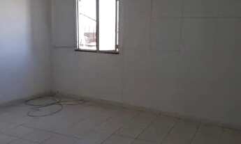 Imagem 2: Alugo kitinets em frente à ufs