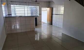 Imagem 3: Sobrado com 166,50m² próximo à Prefeitura Municipal