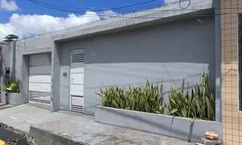 Imagem 3: Casa na Cidade Nova VIII - Ampla garagem e quintal
