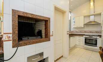 Imagem 7: CASA com 4 dormitórios à venda com 284m² por R$ 1.220.000,00 no bairro Santa Felicidade