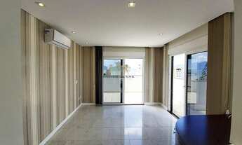 Imagem 4: Cobertura para Venda em Florianópolis, Itaguaçu, 2 dormitórios, 1 suíte, 3 banheiros, 3 va