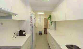 Imagem 5: Apartamento super reformado com ar condicionado