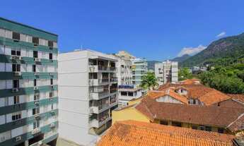 Imagem 7: Lagoa! 2 quartos (original 3 quartos), lavabo, banheiro social, dependências completas, 1v