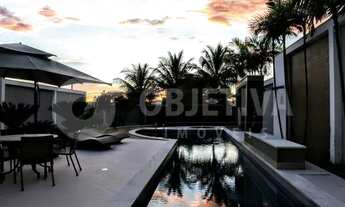 Imagem 2: Maravilhosa casa estilo mansão no Bairro Jardim da Colina