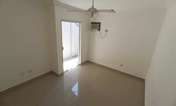 Imagem 4: Casa de condomínio para aluguel tem 130 metros quadrados com 3 quartos em Ponta Negra - Na