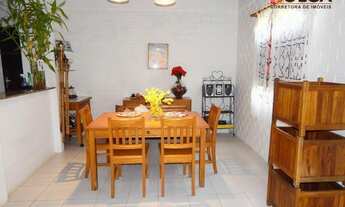 Imagem 7: Excelente Casa / 03 quartos / terraço amplo / jardim / garagem / piscina térmica / à venda