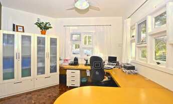 Imagem 3: Casa de condomínio para venda possui 403 metros quadrados com 4 quartos