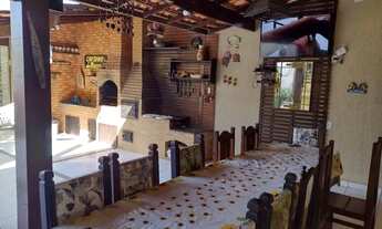 Imagem 3: Casa em frente a praia da Vila Histórica de Mambucaba