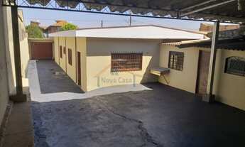 Imagem: Casa Padrão - Ribeirão Preto - Vila Mariana