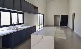 Imagem 5: Térrea para venda possui 205 metros quadrados com 4 quartos em Granja Marileusa - Uberlând