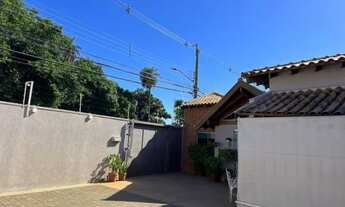 Imagem 2: Casa para venda com 190 metros quadrados com 3 quartos em Morada de Laranjeiras - Serra