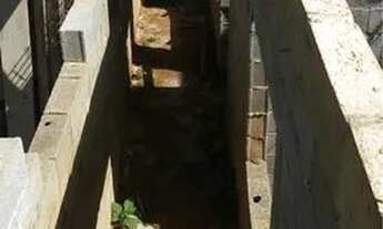 Imagem 6: Casa 2 cômodos e banheiro