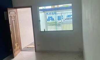 Imagem: Sobrado para aluguel tem 48 metros quadrados