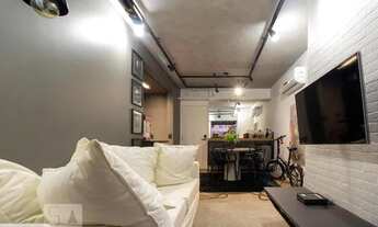 Imagem 2: Apartamento para Aluguel - Itacorubi, 2 Quartos, 70 m2