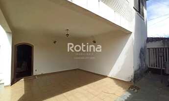 Imagem 3: Casa para aluguel, 4 quartos, 2 suítes, 2 vagas, Umuarama - Uberlândia/MG