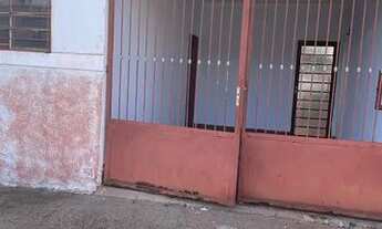 Imagem: Casa para aluguel possui 2 quartos garagem