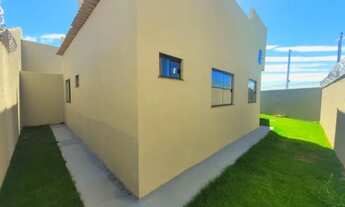 Imagem 4: Casa com lote grande e entrada facilitada