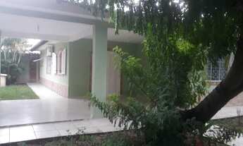 Imagem 5: Casa com piscina e churrasqueira, 8 pessoas