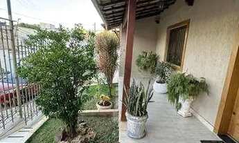 Imagem 2: Casa com 3 Quartos à venda, 384 m² por R$ 1.450.000 - Santa Amélia - Belo Horizonte/MG