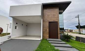 Imagem: Casa com piscina no Porto Marina