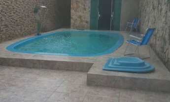 Imagem 2: Casa a 500m da praia