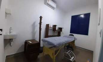 Imagem 4: Aluga-se Casa Comercial -Excelente Localização-com 4 dormitórios para alugar, 180 m² por R